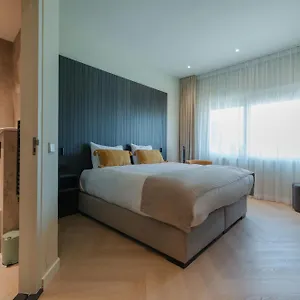 https://hotel-de-herbergh-amsterdam-airport.amsterdamhotelsnl.com